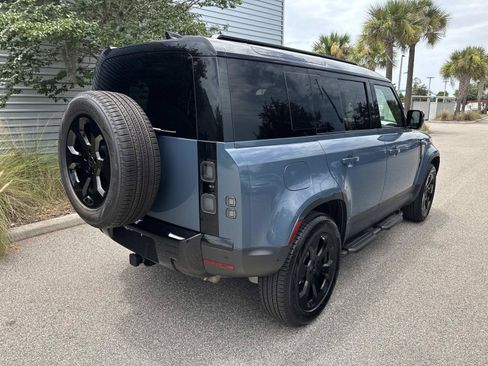 Certified 2026 Land Rover Defender 110 S AWD/4WD image 6