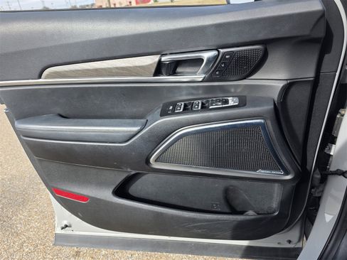 Used 2021 Kia Telluride SX w/ SX Prestige Package image 22