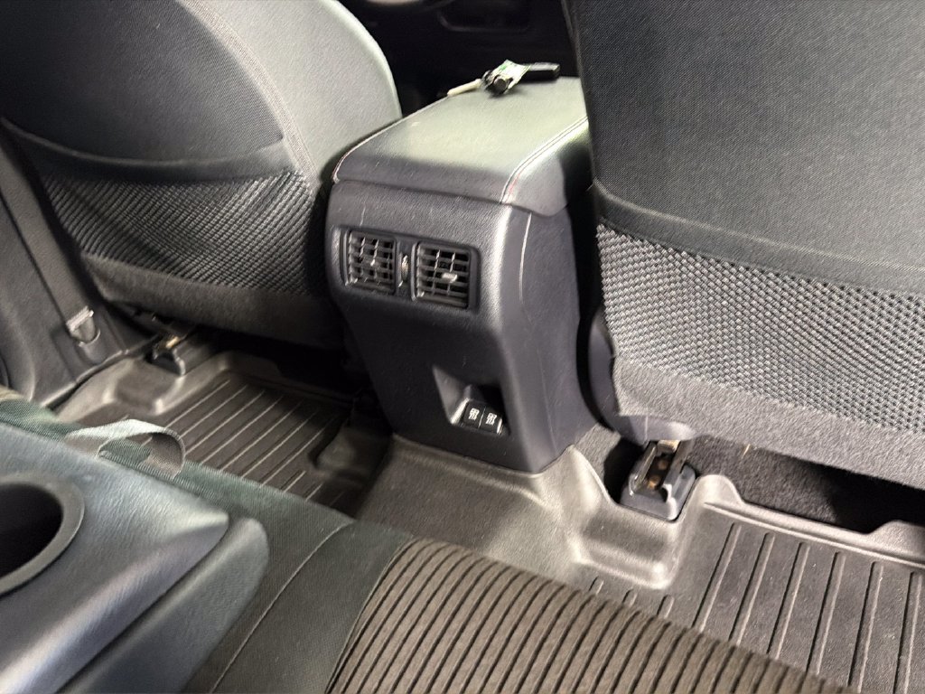 Used 2021 Toyota 4Runner TRD Off-Road AWD/4WD image 47