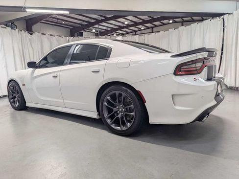 Used 2023 Dodge Charger Scat Pack w/ Plus Group RWD image 4