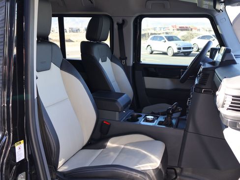 Used 2024 INEOS Grenadier Fieldmaster Edition image 28