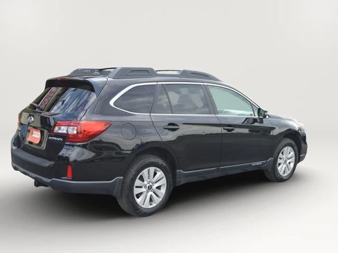 Used 2015 Subaru Outback 2.5i Premium AWD/4WD image 7