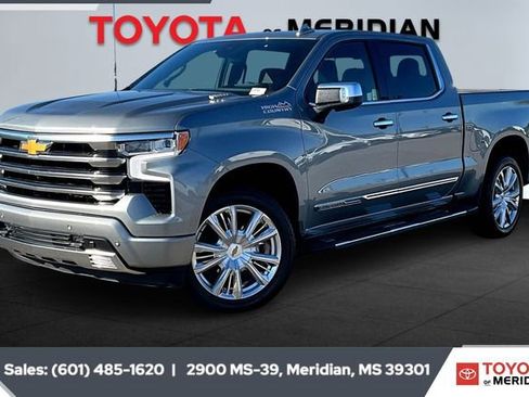 Used 2024 Chevrolet Silverado 1500 High Country w/ Technology Package image 10