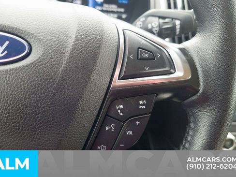 Used 2024 Ford Edge SEL image 28