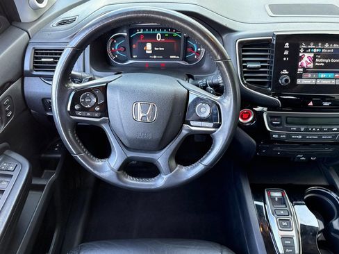 Certified 2020 Honda Pilot Touring image 27