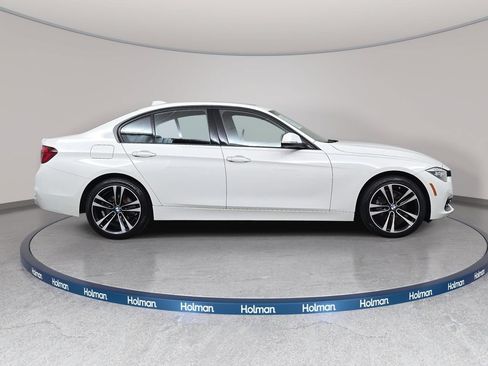 Used 2018 BMW 330i xDrive Sedan AWD/4WD image 5