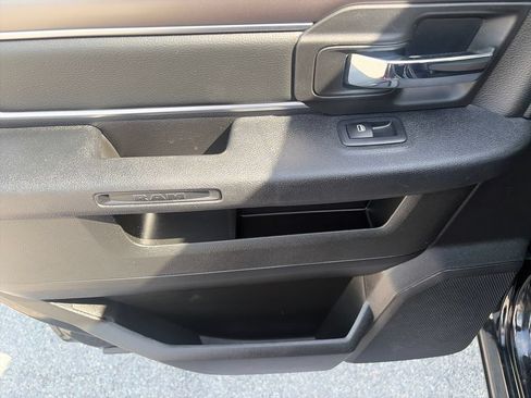 Used 2024 RAM 1500 Warlock AWD/4WD image 37