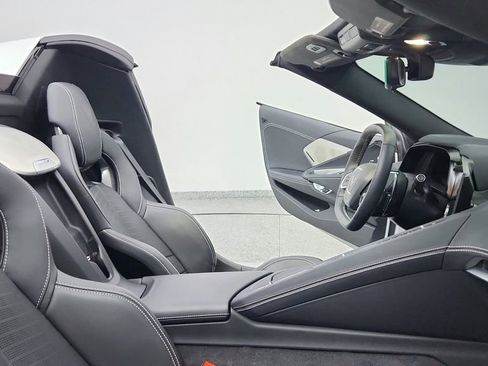 Used 2024 Chevrolet Corvette Stingray Preferred Conv w/ Z51 Performance Package image 24