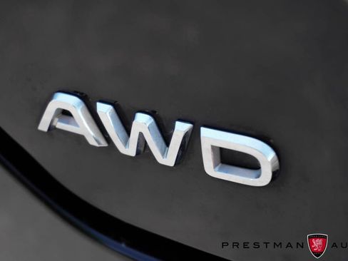 Used 2025 Honda Pilot EX-L image 5