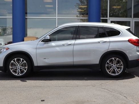 Used 2016 BMW X1 xDrive28i AWD/4WD image 2