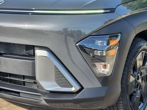 Used 2026 Hyundai Kona SEL Sport FWD image 9