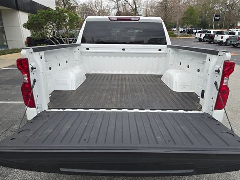 Certified 2023 Chevrolet Silverado 1500 W/T w/ WT Value Package image 9