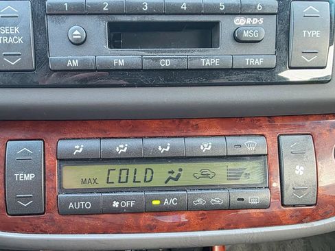 Used 2003 Toyota Camry XLE FWD image 15