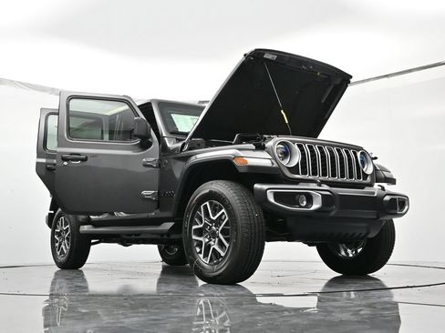 New 2026 Jeep Wrangler Unlimited Sahara AWD/4WD image 52