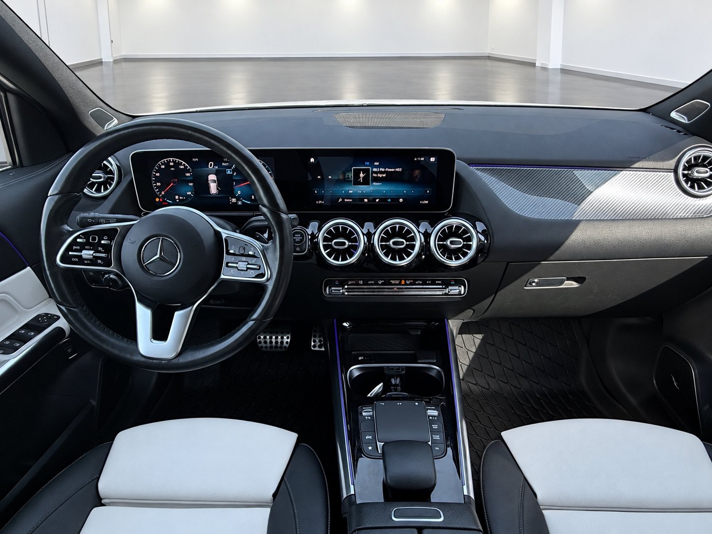 Used 2021 Mercedes-Benz GLA 250 4MATIC image 26
