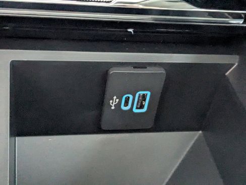 New 2025 Ford F250 Lariat w/ Lariat Ultimate Package image 23