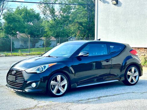 Used 2013 Hyundai Veloster Turbo w/ Ultimate Pkg image 5