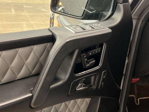 Used 2016 Mercedes-Benz G 63 AMG 4MATIC image 15