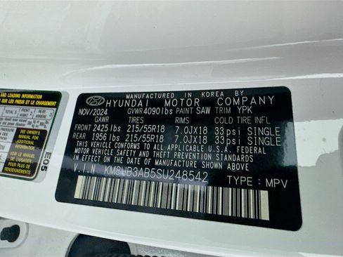 Used 2025 Hyundai Kona SEL FWD image 12