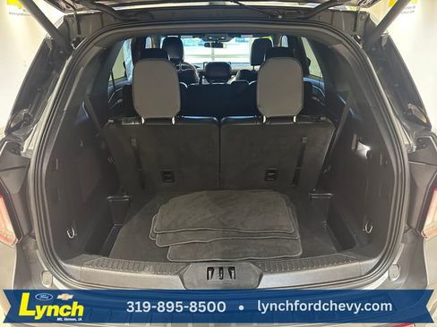 Used 2025 Ford Explorer ST-Line w/ ST-Line Street Pack AWD/4WD image 19