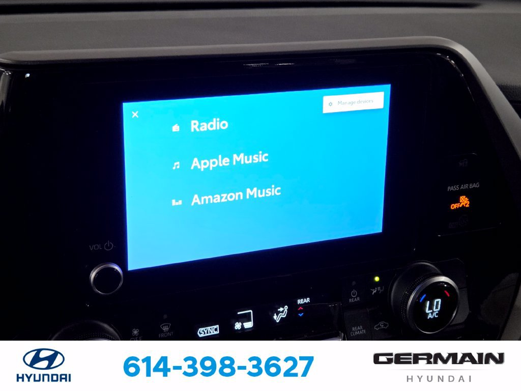 Used 2023 Toyota Highlander L FWD image 24
