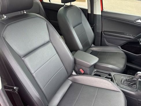 Used 2018 Volkswagen Tiguan S FWD image 16