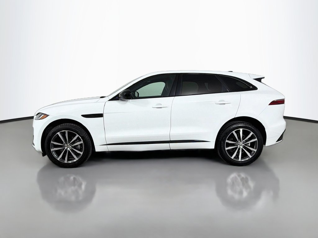 Used 2025 Jaguar F-PACE R-Dynamic S AWD/4WD image 8