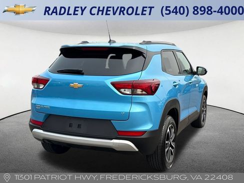 Used 2025 Chevrolet TrailBlazer LT AWD/4WD image 19