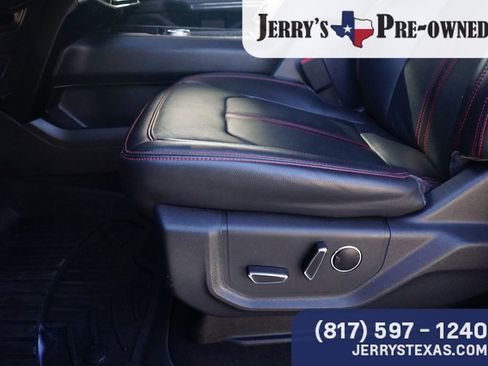 Used 2023 Ford Expedition Limited image 17