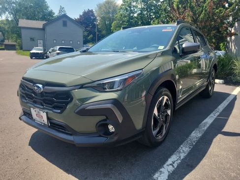 Used 2024 Subaru Crosstrek 2.5i Limited AWD/4WD image 8