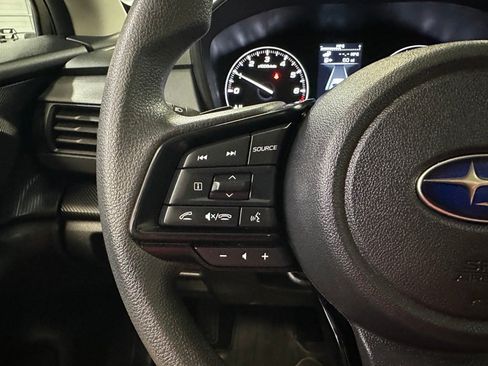 Used 2024 Subaru Crosstrek 2.0i Premium AWD/4WD image 11