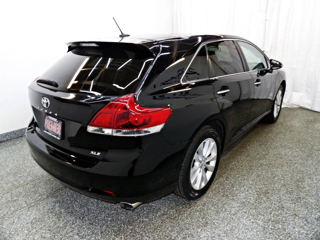 Used 2014 Toyota Venza XLE w/ XLE Premium Package FWD image 6