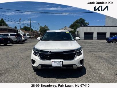 Certified 2024 Kia Seltos SX w/ SX Sunroof Package
