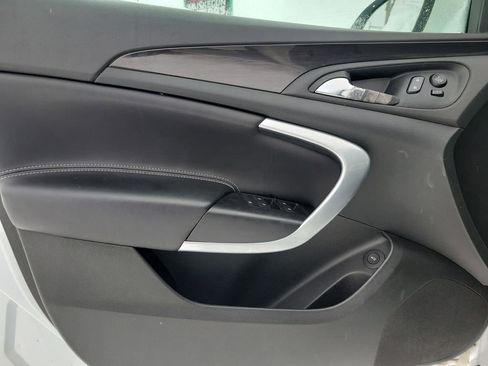 Used 2016 Buick Regal FWD image 12
