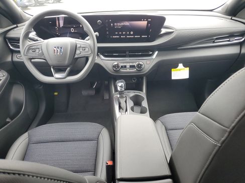 New 2026 Buick Envista Preferred image 13