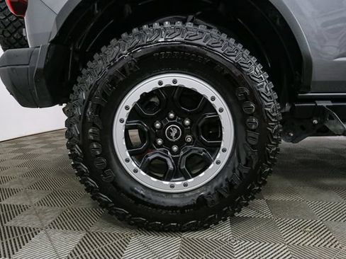 Used 2023 Ford Bronco Black Diamond w/ Sasquatch Package AWD/4WD image 14
