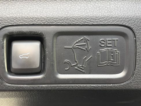 Used 2020 Ford Expedition King Ranch AWD/4WD image 17