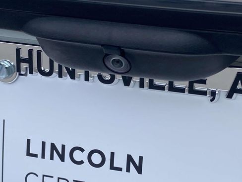 Certified 2022 Lincoln Nautilus Reserve image 5