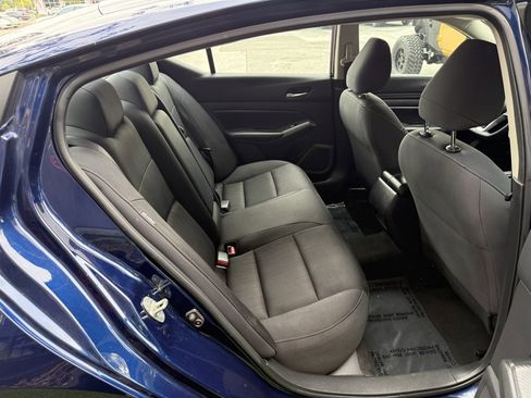 Used 2021 Nissan Altima 2.5 S FWD image 12
