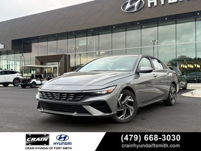 Used 2024 Hyundai Elantra SEL w/ Convenience Package