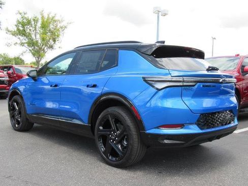 New 2025 Chevrolet Equinox EV RS image 6