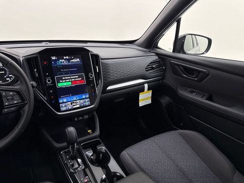 Used 2026 Subaru Forester Premium AWD/4WD image 16
