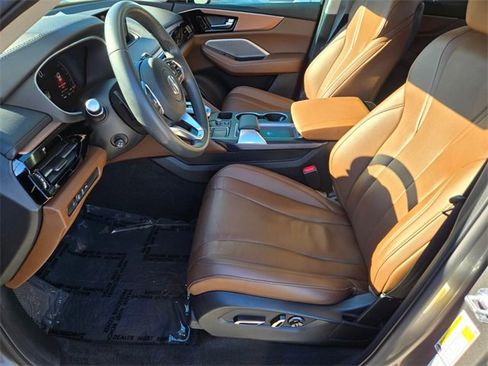 Used 2023 Acura MDX Technology image 13