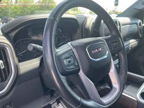 Used 2021 GMC Sierra 1500 SLT w/ SLT Premium Package AWD/4WD image 10