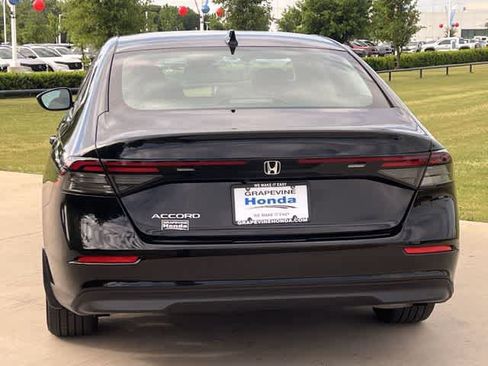 Used 2024 Honda Accord EX image 6