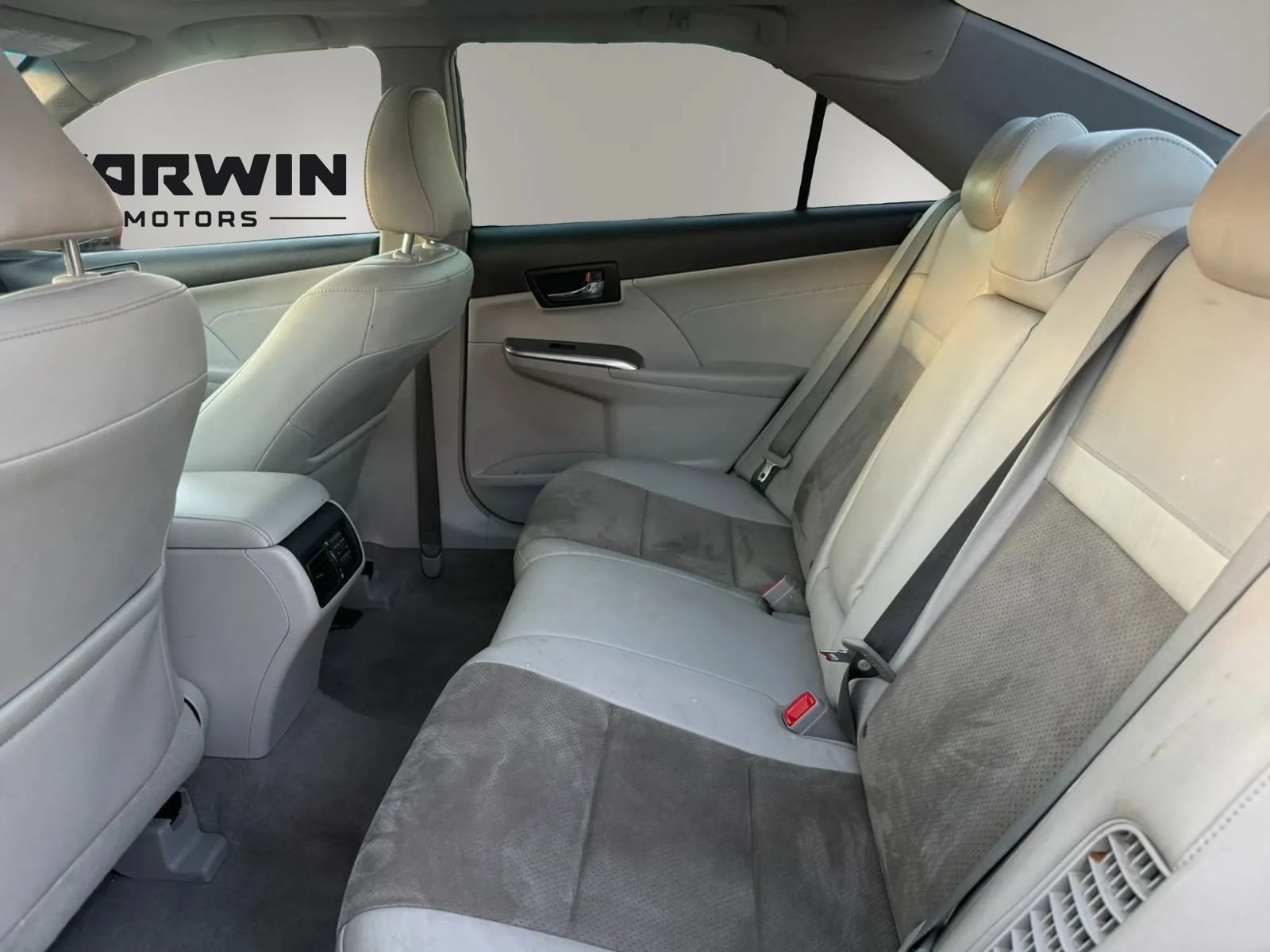 Used 2013 Toyota Camry XLE w/ Leather Pkg FWD image 24