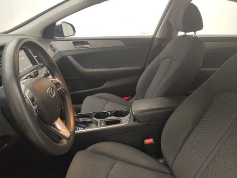 Used 2018 Hyundai Sonata SE FWD image 17