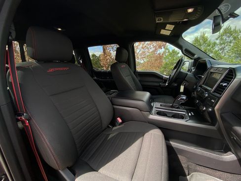 Used 2018 Ford F150 XLT w/ Equipment Group 302A Luxury image 15