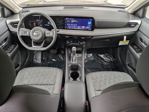 New 2026 Nissan Kicks SV w/ Cold Weather Package image 10