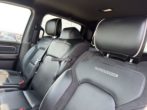 Used 2025 RAM 1500 Laramie AWD/4WD image 28